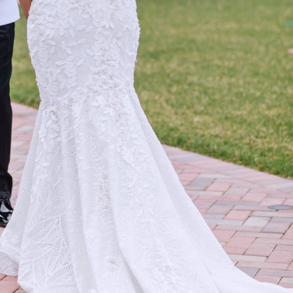 Wona Concept Wedding Dress - Picture 4 of 6